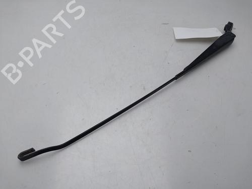 Vindspejlsviskerarm Vindspejlsviskerarm RENAULT CLIO II (BB_, CB_) 1.2 (BB0A, BB0F, BB10, BB1K, BB28, BB2D, BB2H, CB0A,... (58 hp) 33798660 33798660