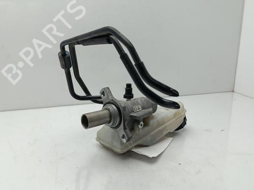 Maître-cylindre VOLVO V40 Hatchback (525) [2012-2019]  31670316