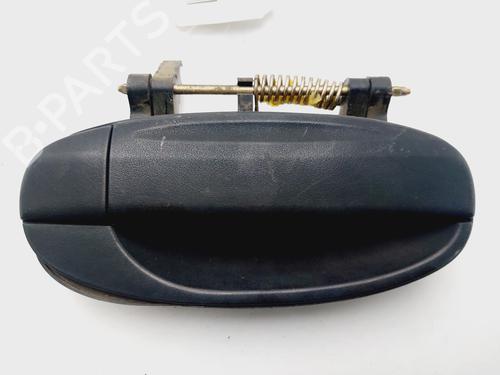 Poignée extérieure arrière droite DAEWOO KALOS (KLAS) 1.2 (72 hp) 31880083