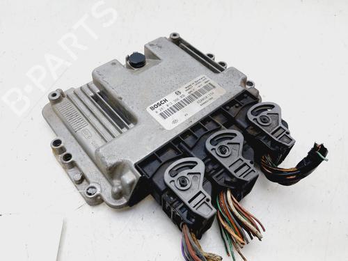 Used Engine control unit (ECU) RENAULT MEGANE II (BM0/1_, CM0/1_) [2001-2012]  29904080