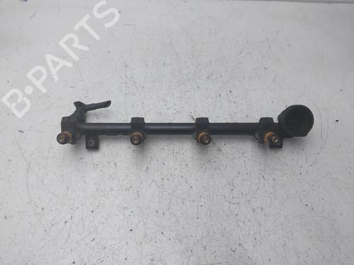 Used Injection rail RENAULT MEGANE I Coach (DA0/1_) 1.6 16V (DA0B, DA04, DA11) (107 hp) 30717763