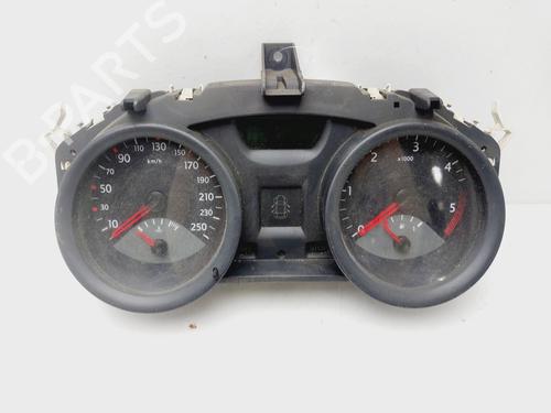 Used Instrument cluster RENAULT MEGANE II Saloon (LM0/1_) [2003-2025]  28103090