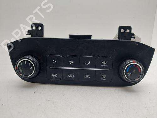 Used Climate control Climate control 38202921 38202921