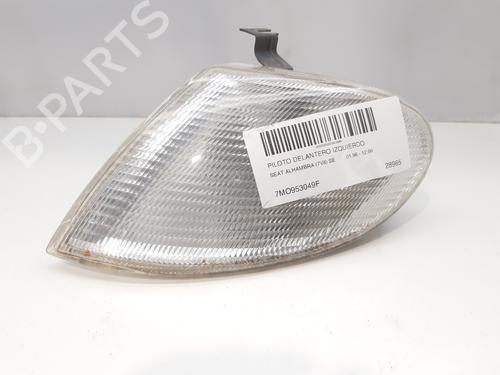 Used Left front indicator SEAT ALHAMBRA (7V8, 7V9) 1.9 TDI (90 hp) 12410523