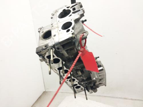 Used Cylinder head Cylinder head 37495043 37495043