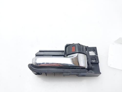 Rear right interior door handle TOYOTA AVENSIS (_T25_) 2.0 D-4D (CDT250_) (116 hp) 6920505040B0 |