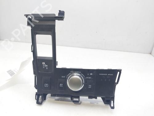 Used Switch LEXUS CT (ZWA10_) 200h (ZWA10_) (99 hp) 17509884