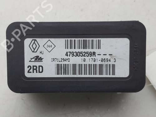 Used Electronic module Electronic module RENAULT SCÉNIC III (JZ0/1_) [2008-2016] 36297812 36297812