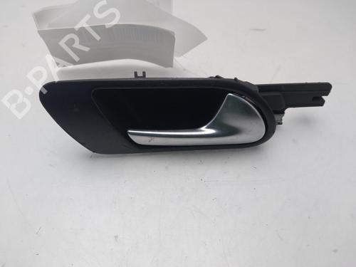 Used Front right interior door handle Front right interior door handle VW JETTA III (1K2) 1.9 TDI (105 hp) 33756096 33756096