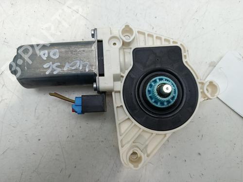 Used Right front window motor VW PASSAT B8 (3G2, CB2) [2014-2025]  31113836