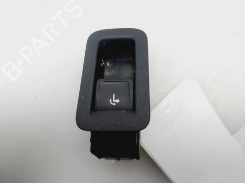 Used Switch VW PASSAT B8 (3G2, CB2) [2014-2026]  32774823