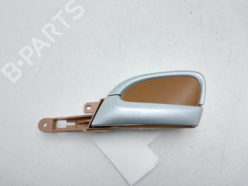 Venstre bagtil invendig håndtag Venstre bagtil invendig håndtag PORSCHE CAYENNE (9PA) S 4.8 (385 hp) 34279098 34279098