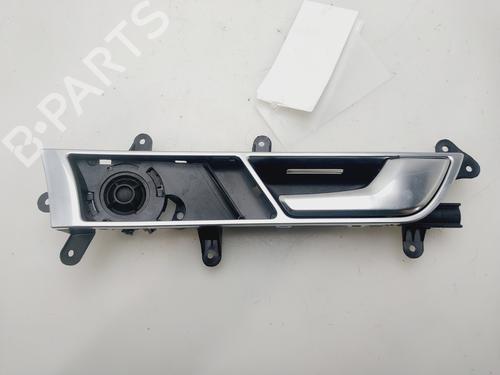 Høyre foran invendig håndtak AUDI A6 C6 (4F2) 2.7 TDI (190 hp) 30142608