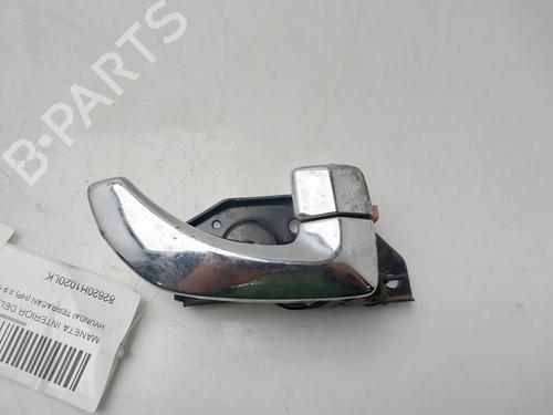 front-right-interior-door-handle-hyundai-terracan-hp-2001-2002-2003-2004-2005-2006-2007-2008-32071528 main image