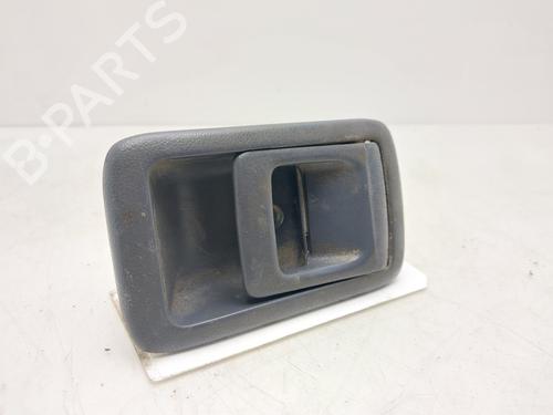 Venstre fortil invendig håndtag Venstre fortil invendig håndtag TOYOTA HILUX VII Pickup (_N1_, _N2_, _N3_) 2.5 D 4WD (KUN25) (102 hp) 34384506 34384506