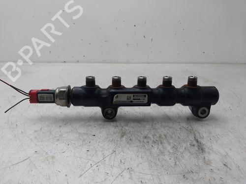 Rail D'Injecteurs FORD FIESTA V (JH_, JD_) 1.4 TDCi (68 hp) 31084797