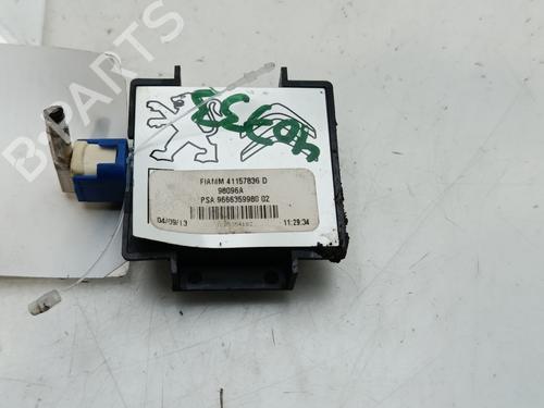 Used Electronic module Electronic module PEUGEOT 508 I (8D_) 2.0 HDi (140 hp) 32348433 32348433