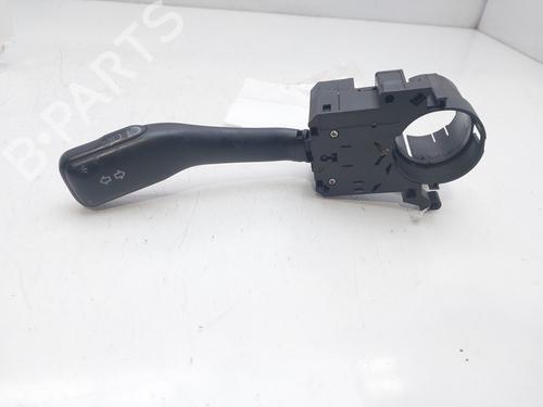 Used Steering column stalk SKODA OCTAVIA I (1U2) 1.9 TDI (110 hp) 15527738