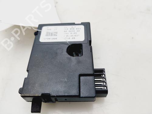 Used Electronic module AUDI A3 Sportback (8PA) 1.9 TDI (105 hp) 24592919