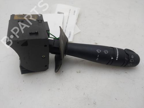 Comutador piscas / escovas Comutador piscas / escovas RENAULT MEGANE I (BA0/1_) 1.4 16V (BA0D, BA1H, BA0W, BA10) (95 hp) 33951119 33951119