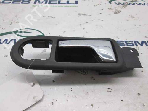 Maneta interior trasera izquierda VW GOLF IV (1J1) 1.9 TDI (110 hp) 3B1837113J | 3B1837113J |