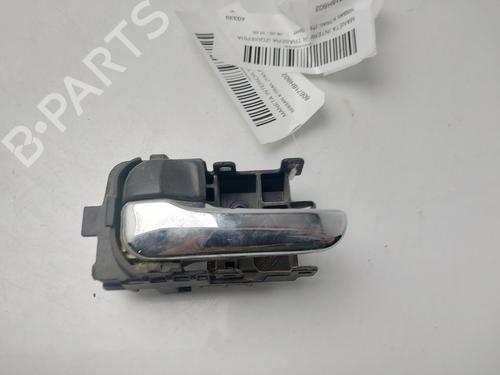 Used Rear left interior door handle NISSAN X-TRAIL I (T30) [2001-2013]  31573223