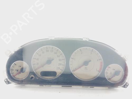 Used Instrument cluster CHRYSLER VOYAGER IV (RG, RS) 2.5 CRD (141 hp) 18070359