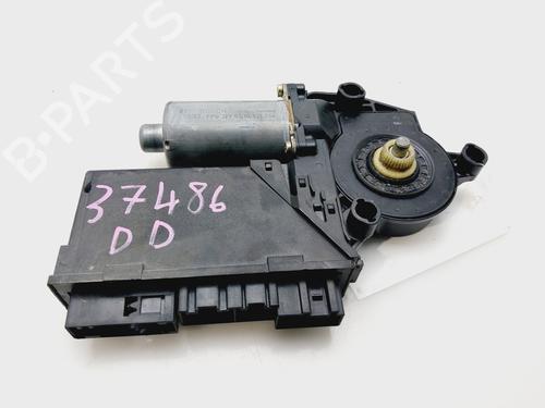 Rudehejsemotor forskærm højre AUDI A4 B6 (8E2) 2.0 (130 hp) 24238543