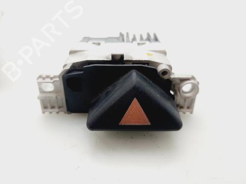 Comutador / Botão 4 piscas FORD FOCUS I Saloon (DFW) 1.8 Turbo DI / TDDi (90 hp) 31695782