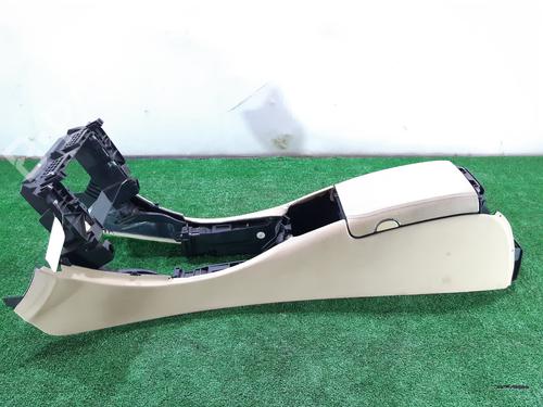 Armrest / Center console MERCEDES-BENZ CLS (C219) CLS 350 (219.356) | BP11105447I20 