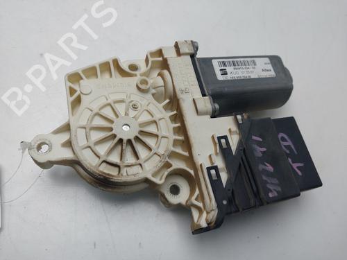 right-rear-window-motor-seat-toledo-iii-5p2-2004-2005-2006-2007-2008-2009-33312624 main image