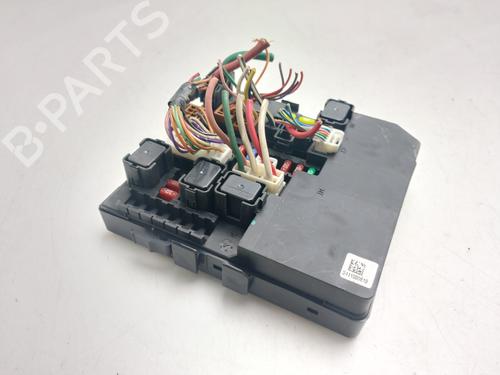 Sikringsdåse Sikringsdåse NISSAN NV200 / EVALIA Bus [2010-2026] 37438047 37438047