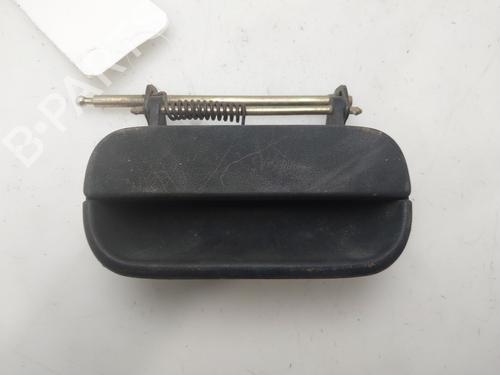 Used Front right exterior door handle Front right exterior door handle 38049572 38049572