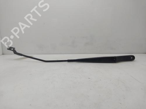 Used Front windshield wiper arm Front windshield wiper arm 37151450 37151450