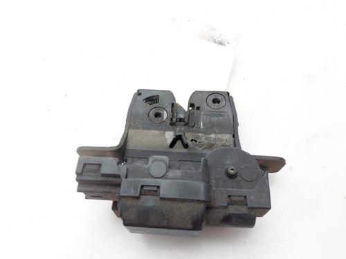 Tailgate lock RENAULT LAGUNA II Grandtour (KG0/1_) 1.9 dCi (KG1A, KG1W, KG0G) | BP17907595C101 