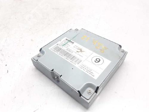 Module électronique NISSAN QASHQAI II SUV (J11, J11_) 1.2 DIG-T (115 hp) 6297257