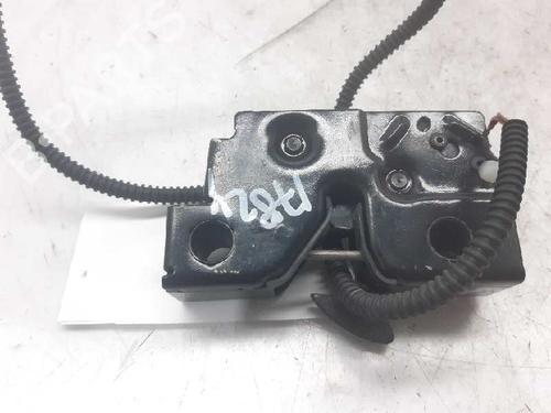 Hood lock SEAT ATECA (KH7, KHP) 1.4 TSI 575823509 |