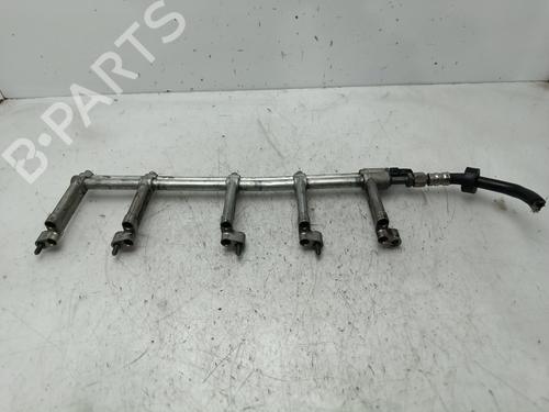 Fordelerrør VW TOUAREG (7LA, 7L6, 7L7) 5.0 V10 TDI (313 hp) 30409752