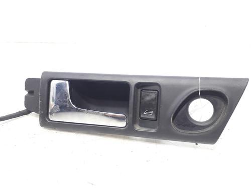 Used Rear left interior door handle Rear left interior door handle AUDI A6 C4 (4A2) 2.5 TDI (140 hp) 8606682 8606682