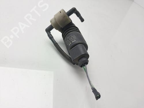 Used Washer pump Washer pump AUDI Q7 (4LB) 3.0 TDI quattro (233 hp) 33885081 33885081