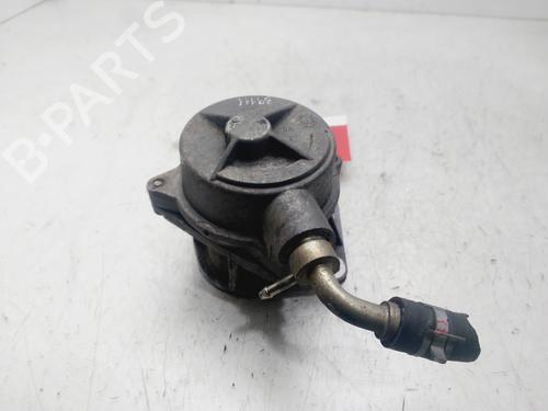Used Vacuum pump Vacuum pump 30175136 30175136