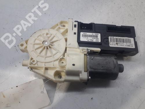 Used Front right window mechanism Front right window mechanism RENAULT LAGUNA III (BT0/1) 1.5 dCi (BT00, BT0A, BT0T, BT1J) (110 hp) 10337789 10337789