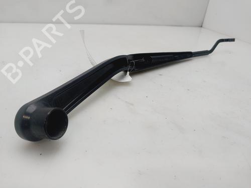 Front windshield wiper arm CHRYSLER 300C (LX, LE) 3.0 CRD | BP30603213C143 