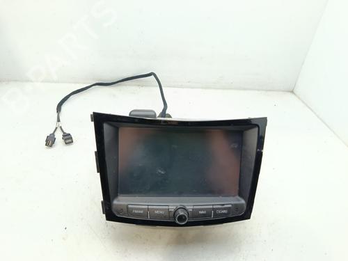 Used Radio Radio SSANGYONG XLV SUV e-XGi 160 (128 hp) 36333057 36333057