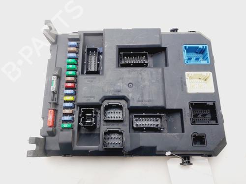 fuse-box-citroen-c3-picasso-sh_-2008-32663391 main image
