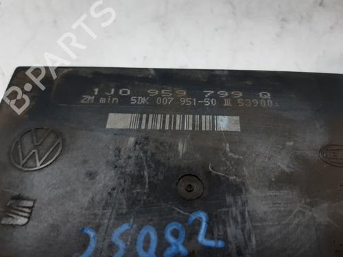 Comfort control module VW GOLF IV (1J1) 1.9 SDI | BP10030123M56 