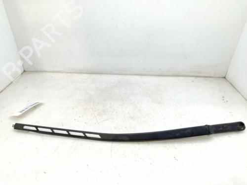 Used Front windshield wiper arm Front windshield wiper arm 38324803 38324803