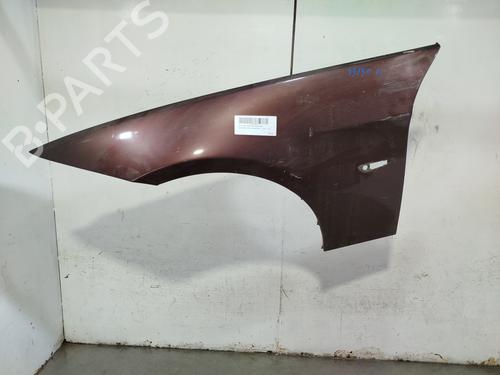 Guarda-lamas esquerdo Guarda-lamas esquerdo BMW 3 (E90) 318 d (122 hp) 35799422 35799422