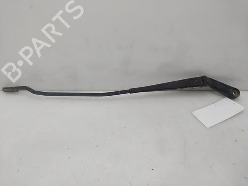 Used Front windshield wiper arm Front windshield wiper arm VW VENTO (1H2) 1.9 D (65 hp) 33540008 33540008