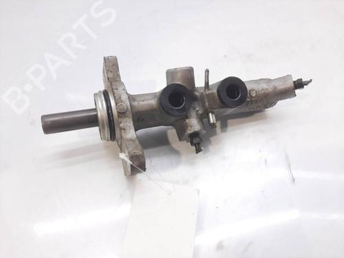 Used Brake master cylinder TOYOTA COROLLA (_E12_) 2.0 D-4D (CDE120_, CDE120R) (90 hp) 10360388